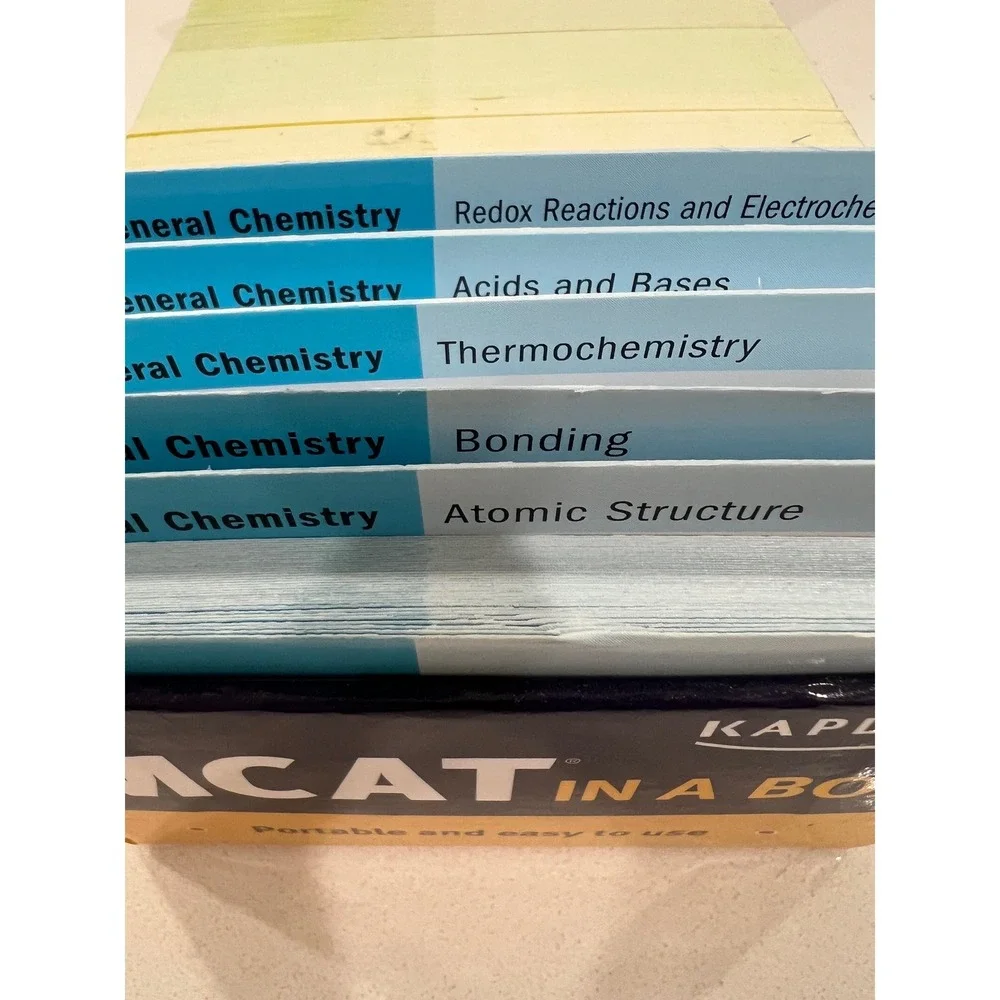 Kaplan MCAT in a Box Second Edition 700 Science Flashcards‎
